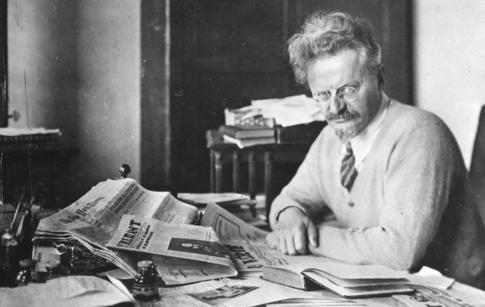 Leon Trotsky. Gambar dari thoughtco.com