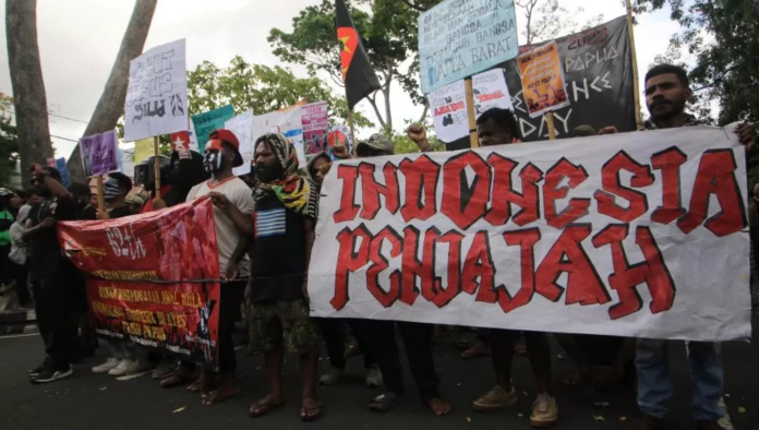 Aksi AMP pada 1 Desember 2023 di Bali. Gambar dari radarbali.jawapos.com